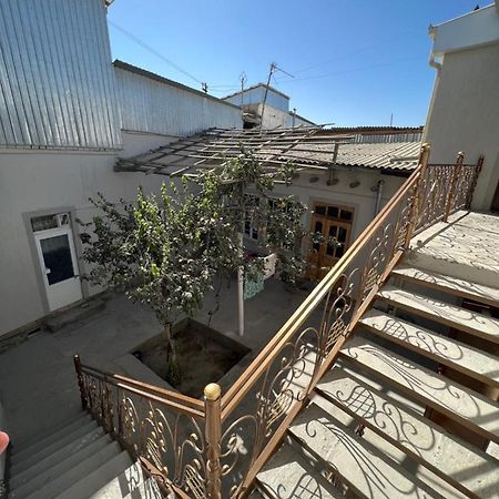 In Center Of Bukhara Family Guest House Mirg'Iyos المظهر الخارجي الصورة